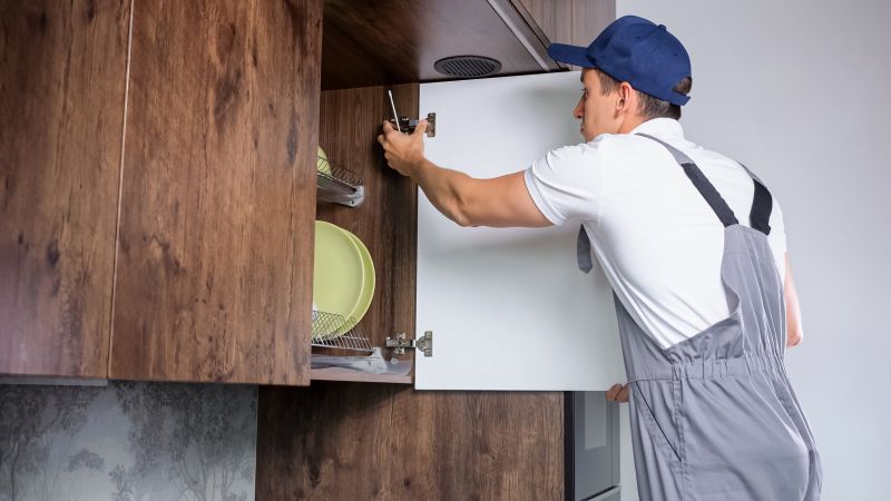 Professional Cabinet Installer